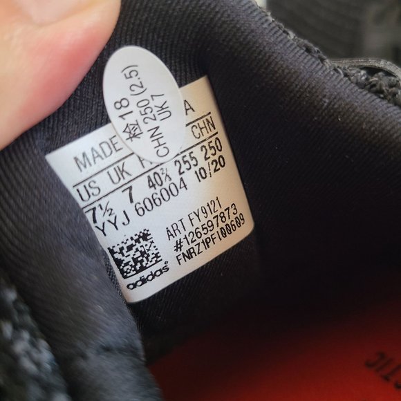 NEW Adidas Ultraboost 4.0 DNA Running Shoes FY9121 Size 7.5 Black - Picture 7 of 8